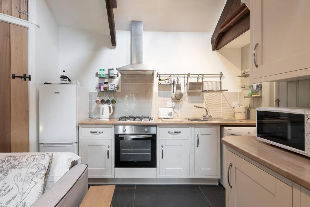 Traditional Stone Cottage With Sea Views In Snowdonia National Park Brynkir 외부 사진